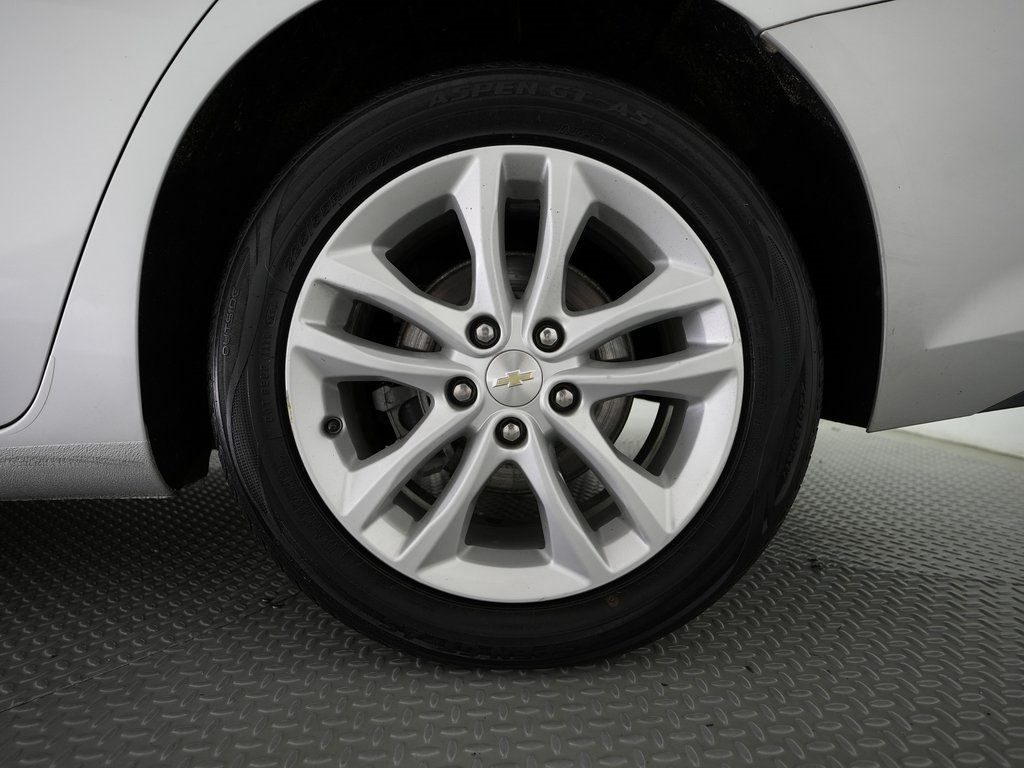 Vehicle image 54 of 57