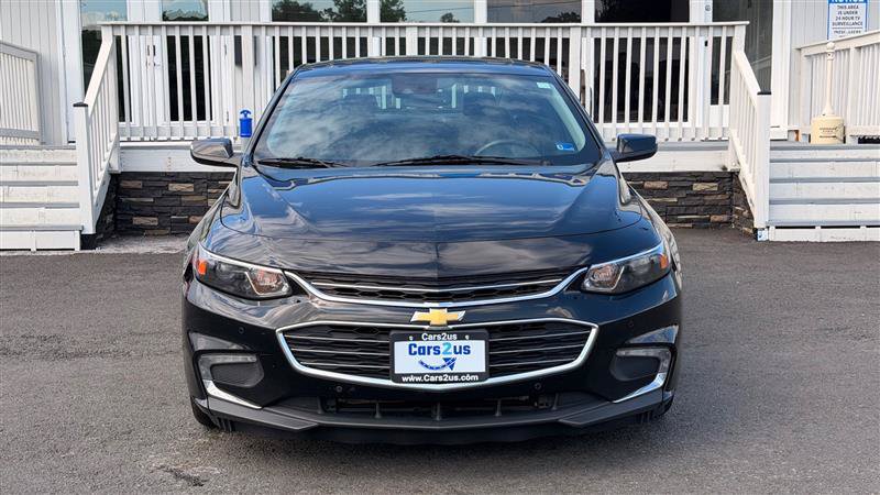 2018 Chevrolet Malibu Premier Image 3 of 47