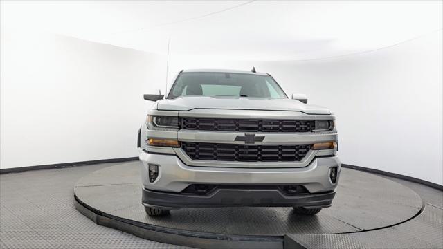 2018 Chevrolet Silverado 1500 Custom Image 3 of 27