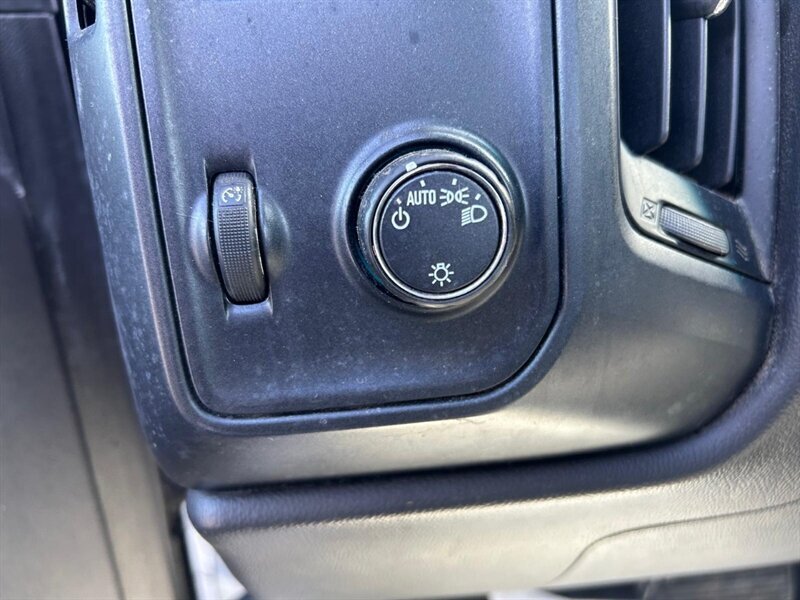 2018 Chevrolet Silverado 1500 Work Truck Image 36 of 39