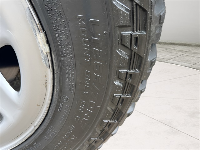 2018 Chevrolet Silverado 1500 LT Image 10 of 31