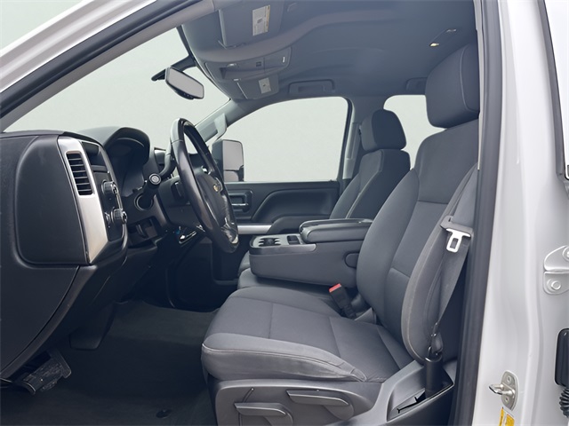 2018 Chevrolet Silverado 1500 LT Image 12 of 31