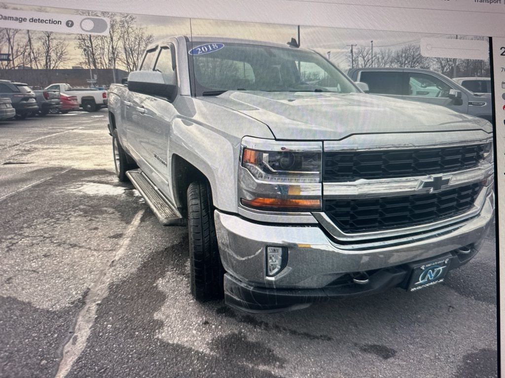 2018 Chevrolet Silverado 1500 LT Image 3 of 9