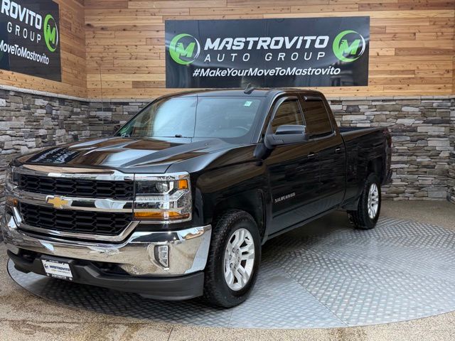 2018 Chevrolet Silverado 1500 LT Image 1 of 35