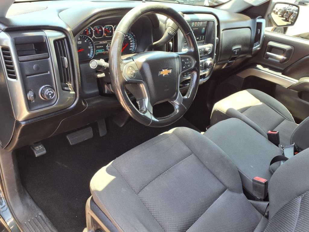 Vehicle image 11 of 26