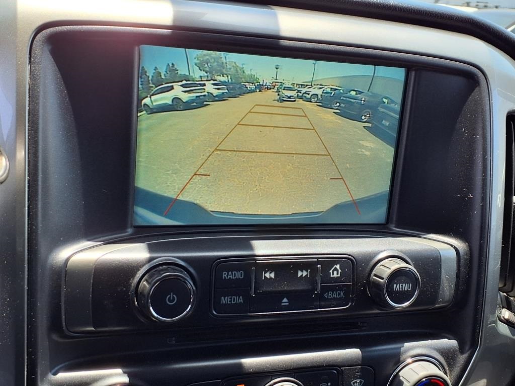 Vehicle image 14 of 26