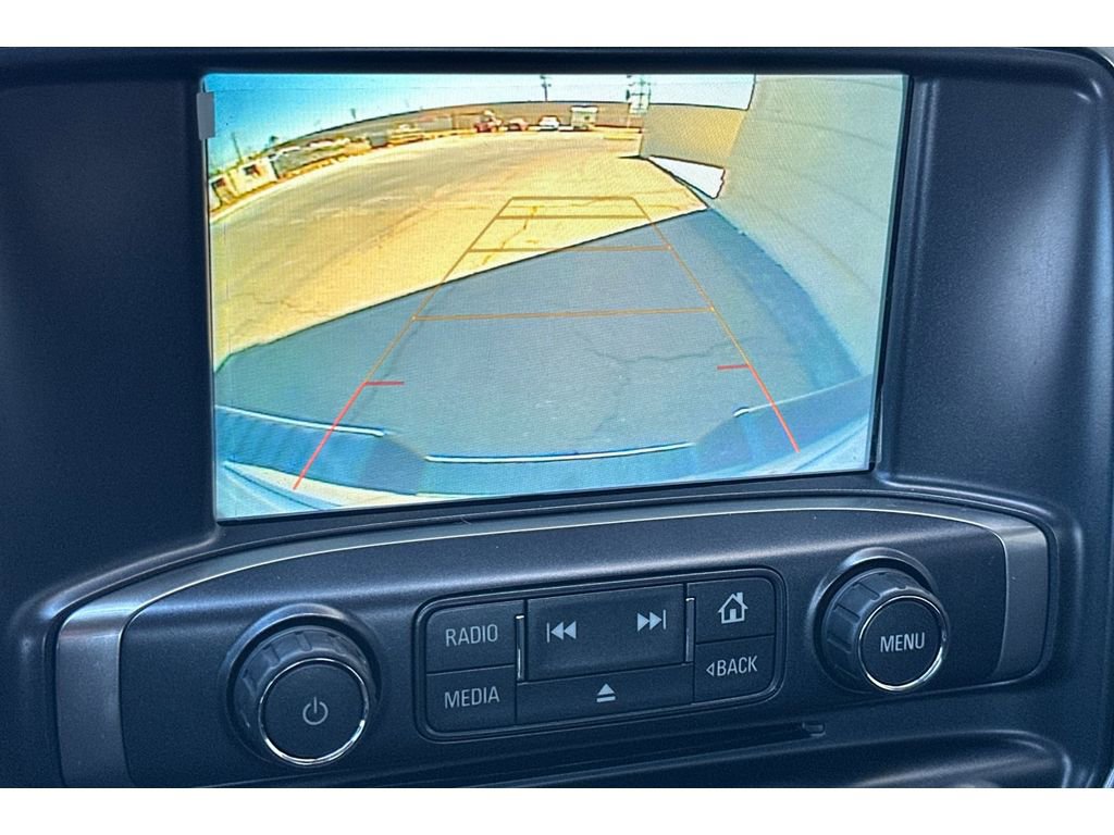 Vehicle image 14 of 23