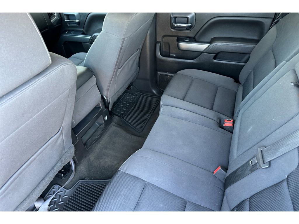 Vehicle image 8 of 23