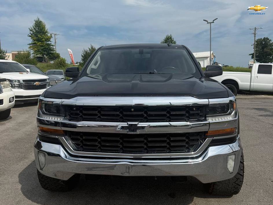 2018 Chevrolet Silverado 1500 LT Image 3 of 19