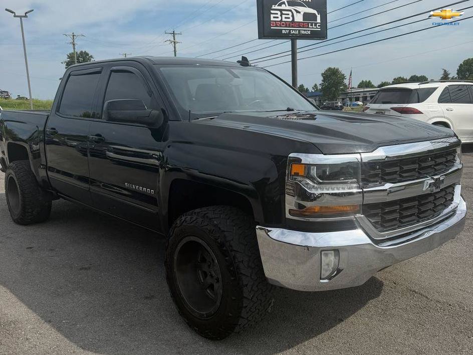 2018 Chevrolet Silverado 1500 LT Image 1 of 19