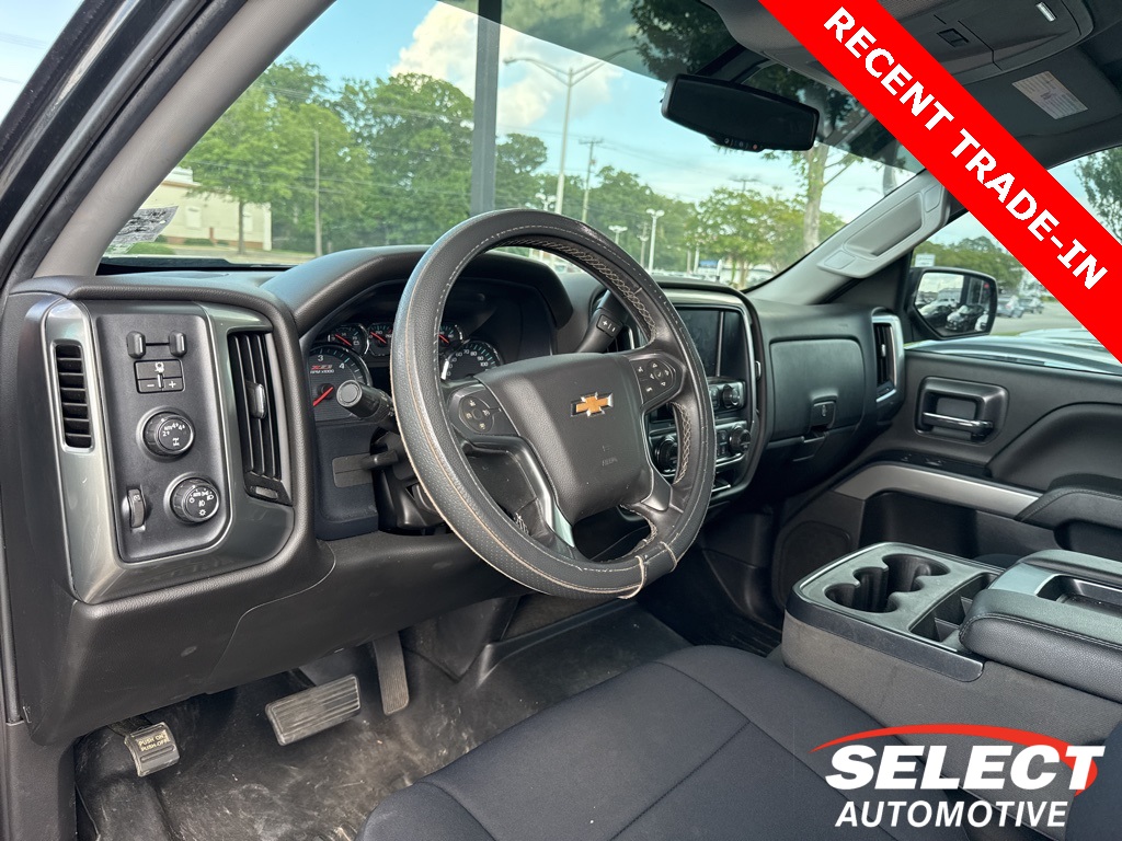 Vehicle image 6 of 6