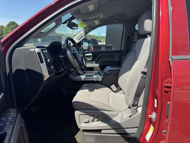 Vehicle image 18 of 30
