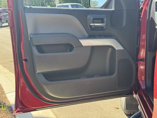 Vehicle image 20 of 30