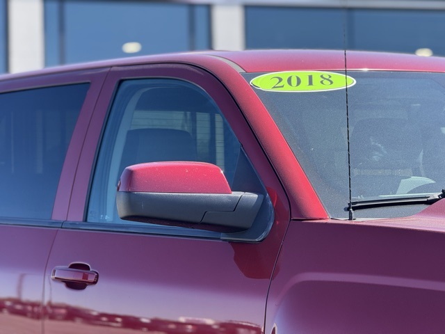 Vehicle image 8 of 30