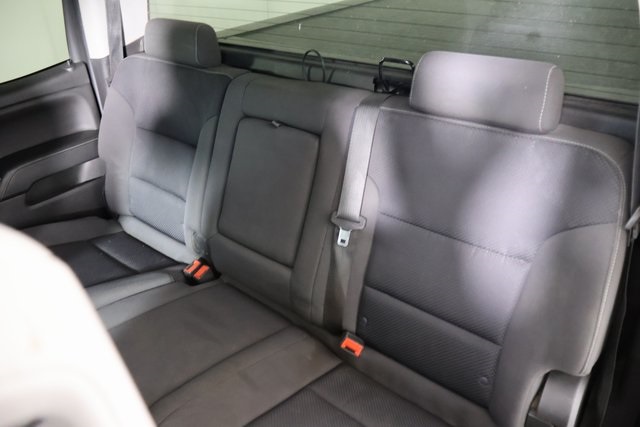 Vehicle image 14 of 31