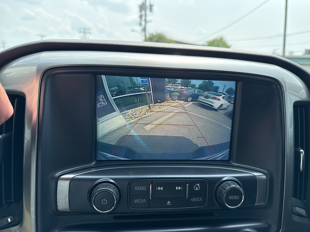 Vehicle image 12 of 25