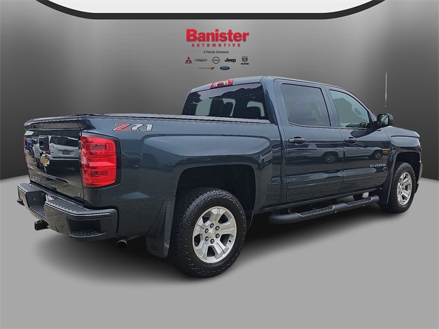 Vehicle image 4 of 30