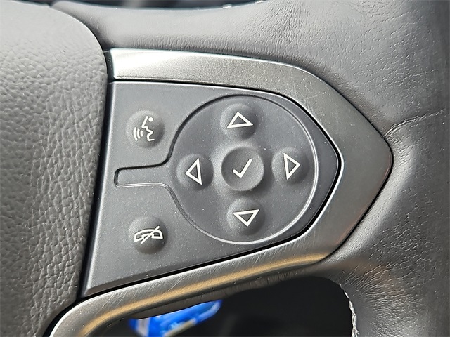 Vehicle image 24 of 30