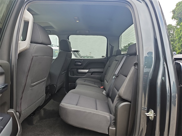 Vehicle image 11 of 30