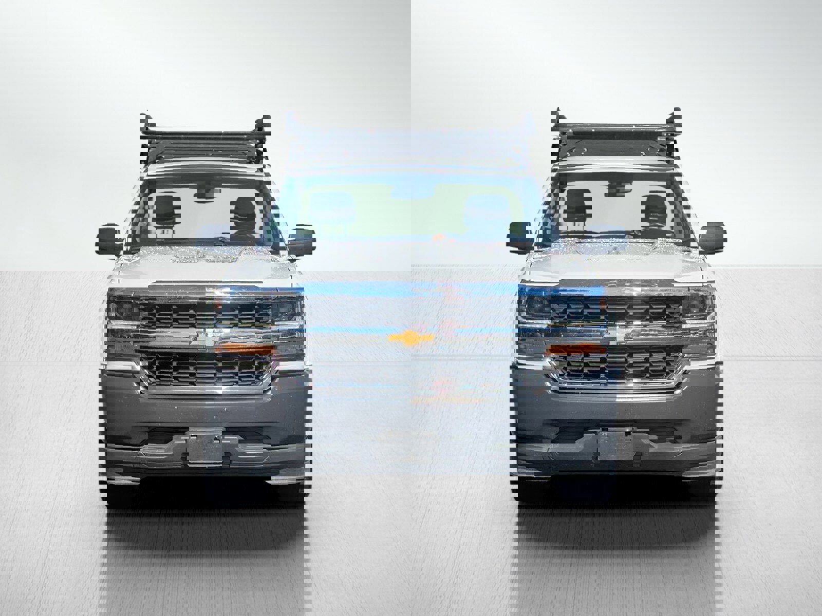 2018 Chevrolet Silverado 1500 Work Truck Image 2 of 34