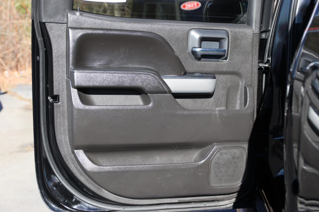 2018 Chevrolet Silverado 1500 LTZ Image 22 of 36