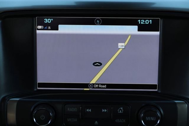 2018 Chevrolet Silverado 1500 LTZ Image 17 of 36