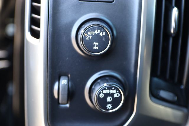 2018 Chevrolet Silverado 1500 LTZ Image 20 of 36