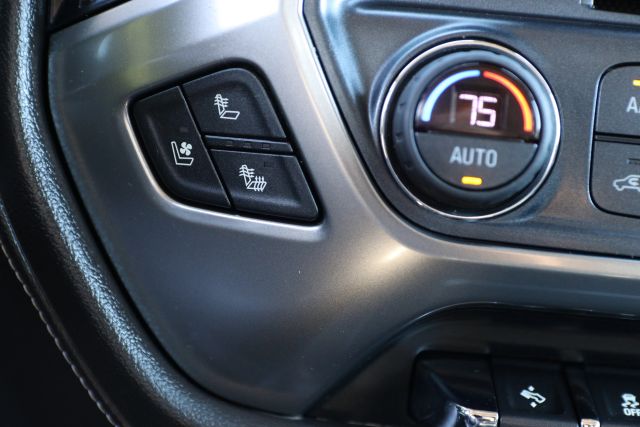 2018 Chevrolet Silverado 1500 LTZ Image 18 of 36