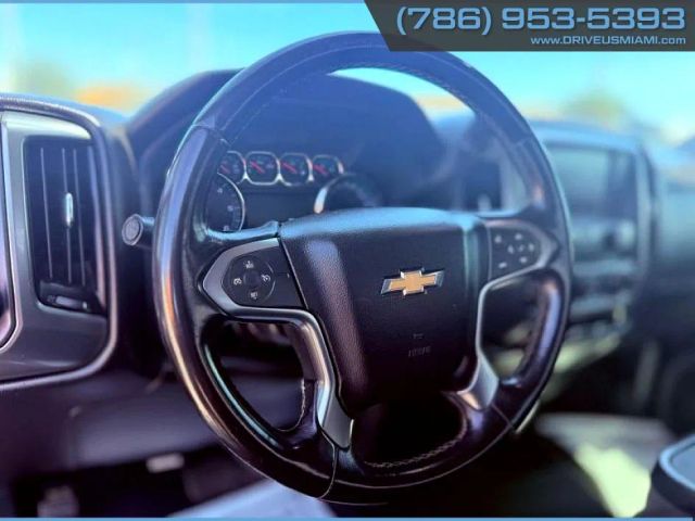 Vehicle image 24 of 28