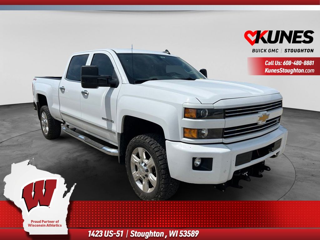 2018 Chevrolet Silverado 2500HD LTZ Image 3 of 38