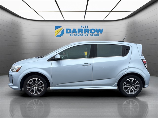 2018 Chevrolet Sonic LT Image 8 of 28