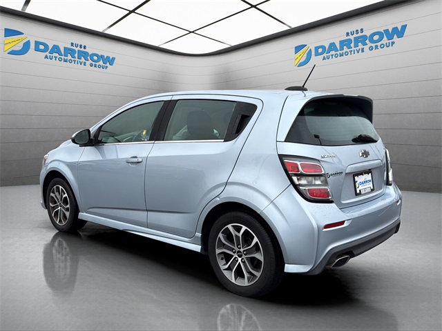 2018 Chevrolet Sonic LT Image 7 of 28