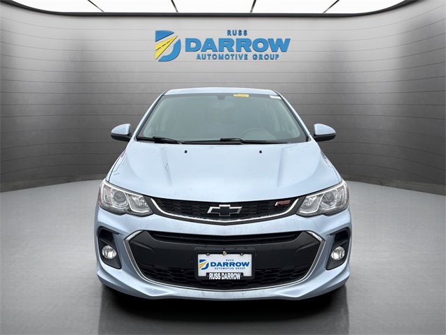2018 Chevrolet Sonic LT Image 2 of 28