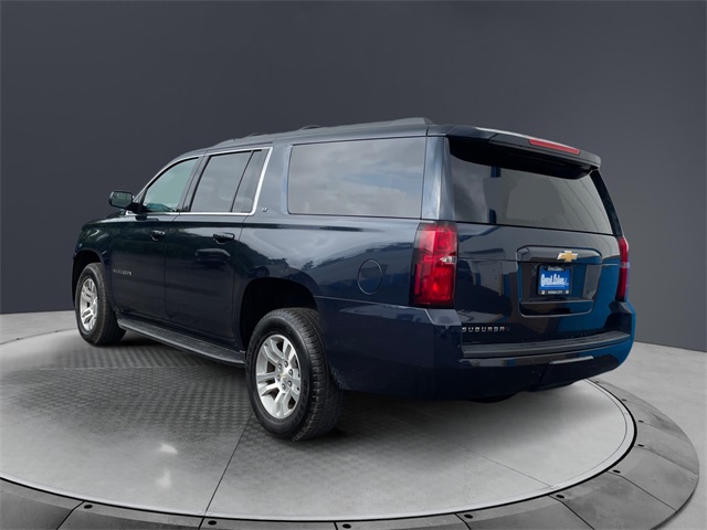 Vehicle image 7 of 15