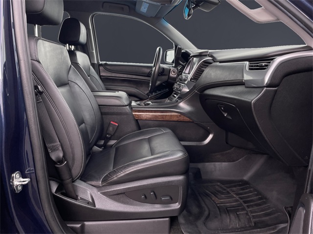 Vehicle image 10 of 15