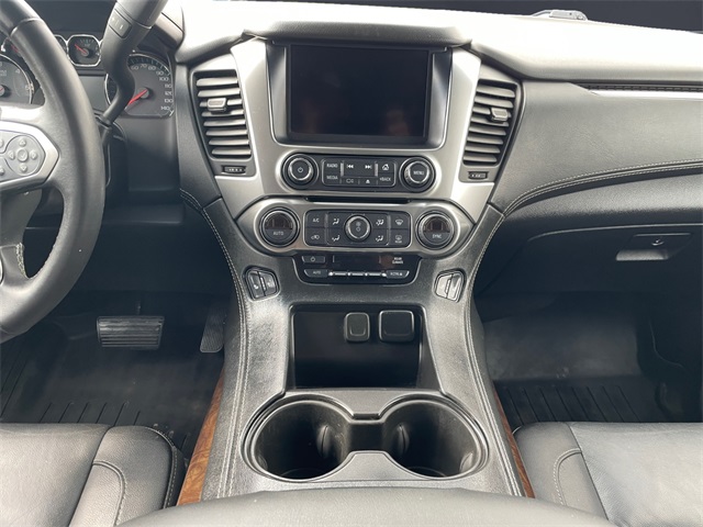 Vehicle image 14 of 15