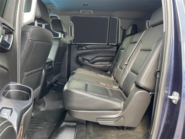 Vehicle image 12 of 15