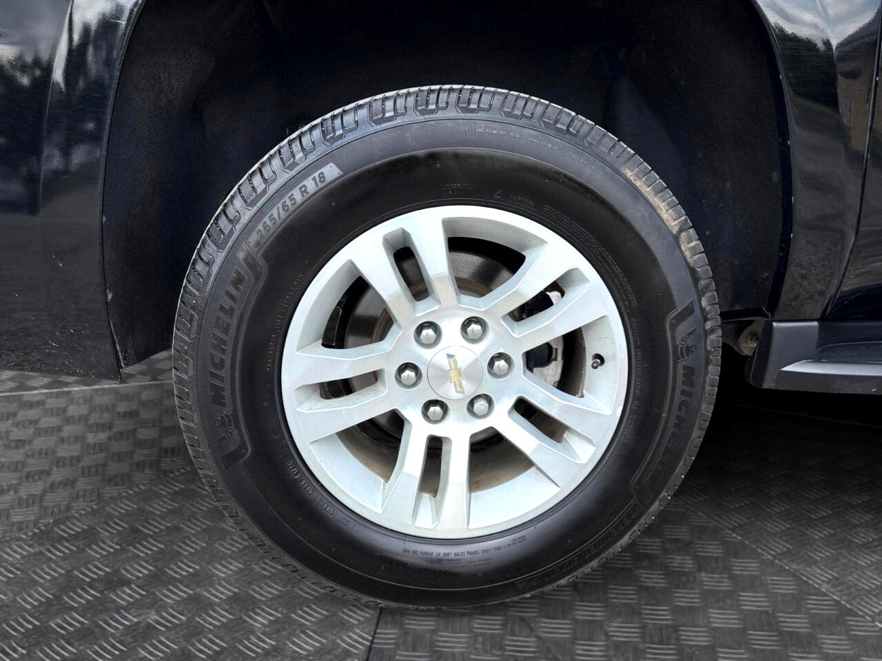 Vehicle image 14 of 31