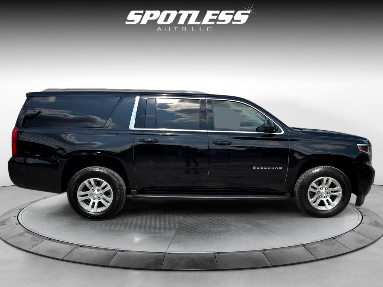 Vehicle image 6 of 31