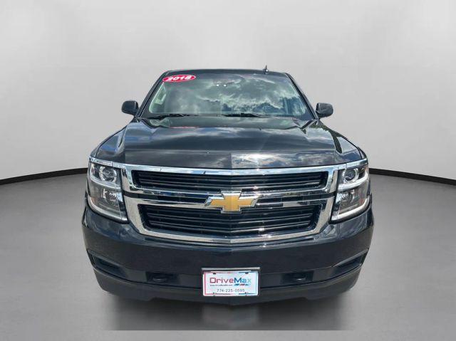 Vehicle image 2 of 40