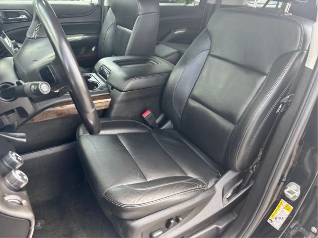 Vehicle image 13 of 40