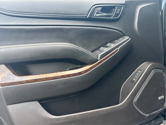 Vehicle image 24 of 40