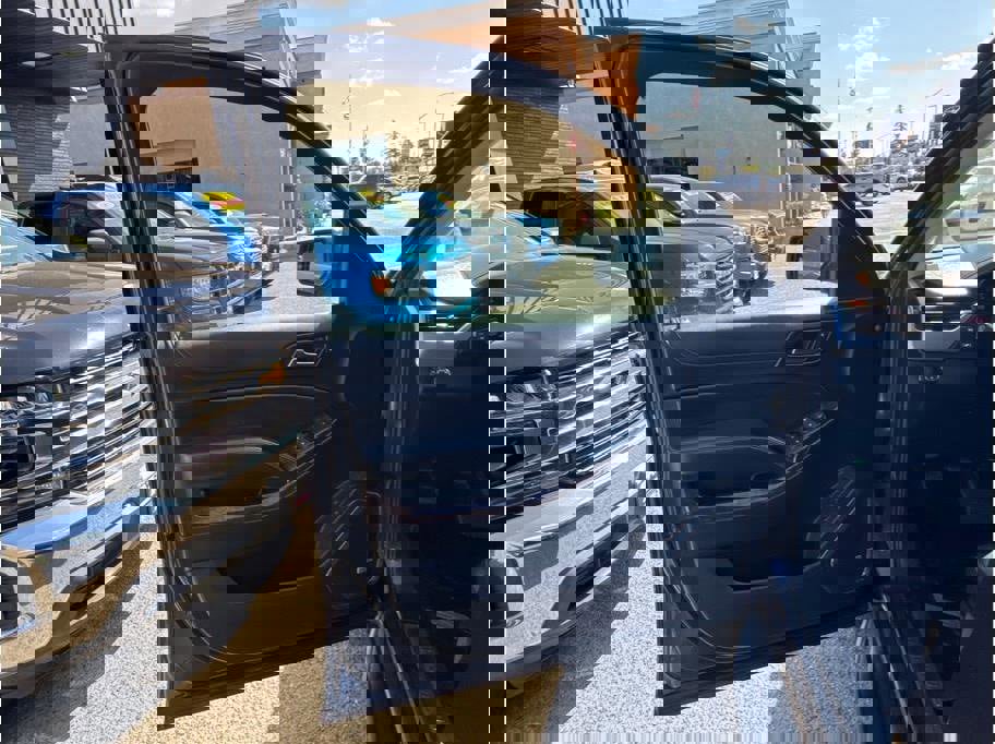 2018 Chevrolet Tahoe LT Image 18 of 31