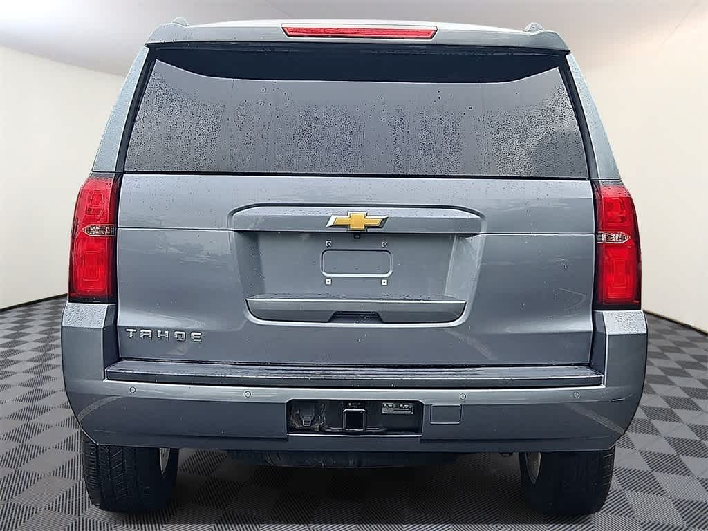 Vehicle image 4 of 32