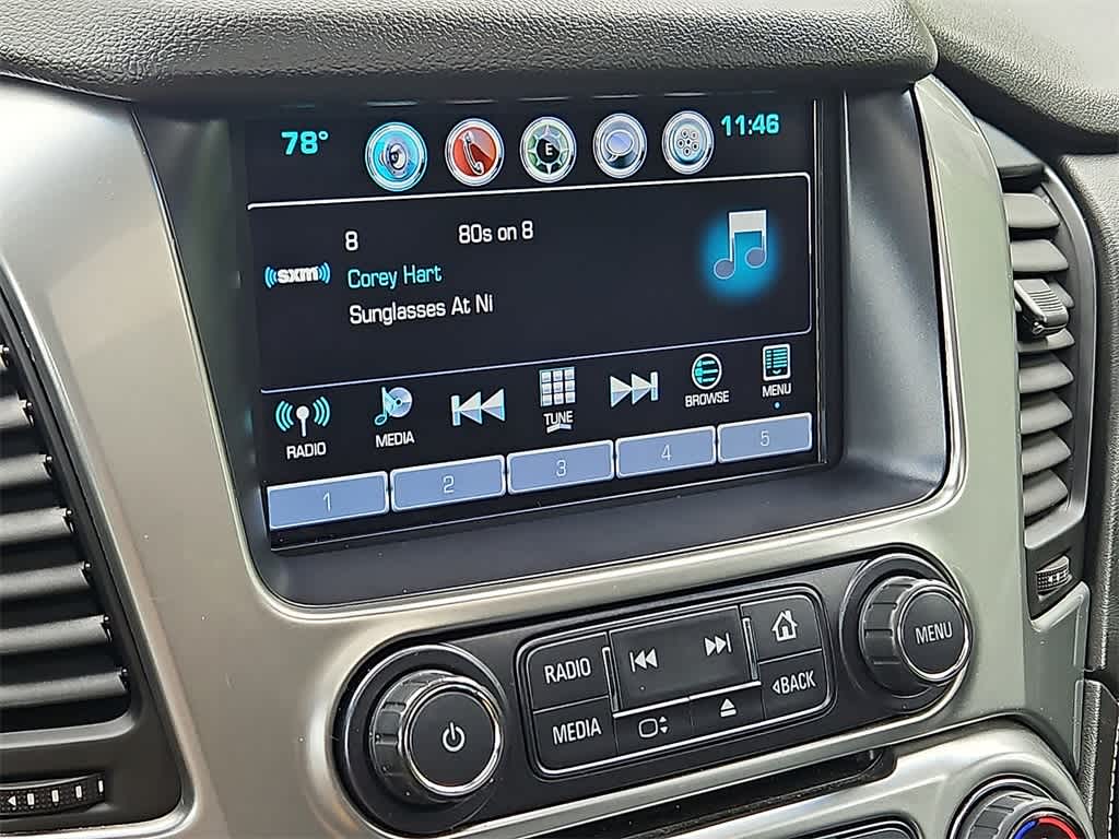 Vehicle image 15 of 32