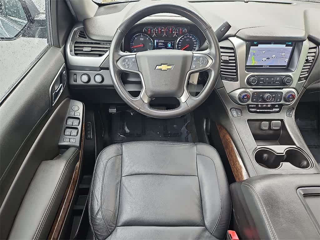Vehicle image 11 of 32