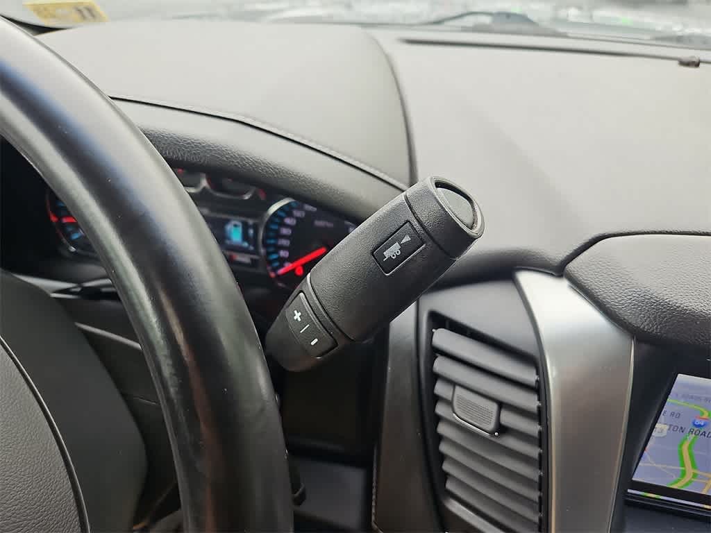 Vehicle image 12 of 32