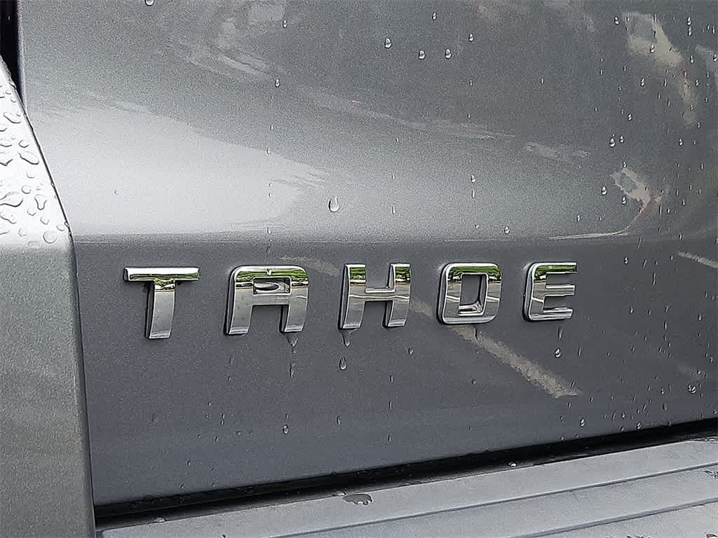Vehicle image 21 of 32