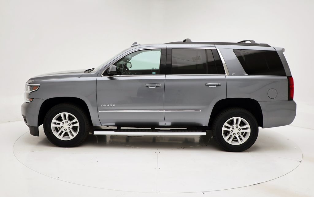 2018 Chevrolet Tahoe LT Image 6 of 31