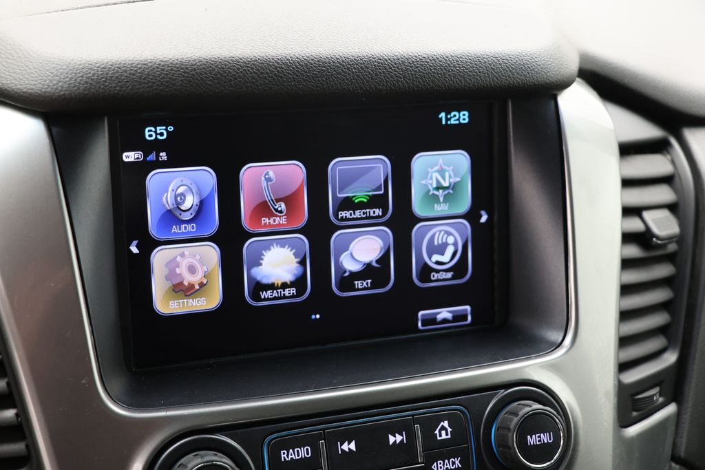 2018 Chevrolet Tahoe LT Image 21 of 31